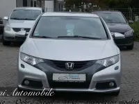 Gebraucht Honda Civic Lifestyle 141 PS (103 kW) 2014 Silber Limousine