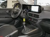 Gebraucht Hyundai i10 Edition 30 100 PS (73 kW) 2021 Weiß Kleinwagen