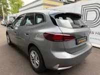 Gebraucht BMW 218 150 PS (110 kW) 2022 Grau Van / Kleinbus