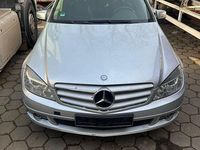 Gebraucht Mercedes C200 136 PS (100 kW) 2010 Silber Limousine