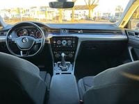 Usata VW Arteon 150 CV (110 kW) 2018 Nero Utilitaria