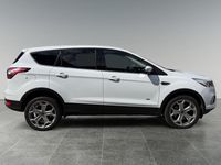 Gebraucht Ford Kuga Titanium 179 PS (131 kW) 2019 Weiß SUV