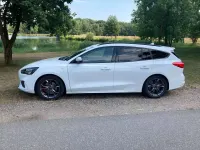 Gebraucht Ford Focus ST-Line 150 PS (110 kW) 2019 Weiß Kombi