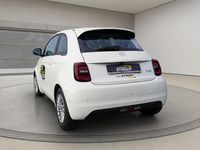 Gebraucht Fiat 500e Icon 86 kW (118 PS) 2023 Arktis weiß arktis weiß Kleinwagen