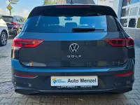 Gebraucht VW Golf VIII Life 131 PS (96 kW) 2022 Grau Limousine
