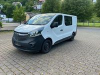 Second-hand Opel Vivaro 120 CP (88 kW) 2017 Alb Monovolum