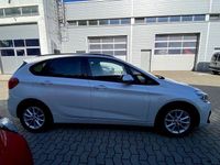 Gebraucht BMW 216 Performance 116 PS (85 kW) 2018 Weiß Kombi