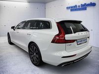 Gebraucht Volvo V60 Plus 253 PS (186 kW) 2022 Weiß Kombi