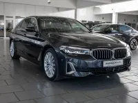 Gebraucht BMW 520 Luxury Line 190 PS (139 kW) 2023 Sophistograu Limousine