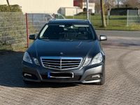Gebraucht Mercedes E350 292 PS (214 kW) 2010 Schwarz Kombi