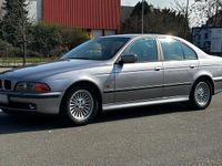 Gebraucht BMW 530 190 PS (139 kW) 2000 Grau Limousine