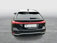 Gebraucht Audi A5 Sport 367 PS (269 kW) 2025 Schwarz Kombi
