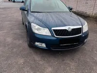 Gebraucht Skoda Octavia 140 PS (102 kW) 2013 Blau Kombi