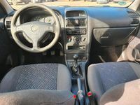 Gebraucht Opel Astra 101 PS (74 kW) 2003 Silber Limousine