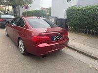 Gebraucht BMW 325 Exclusive 218 PS (160 kW) 2012 Rot Coupé