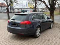 Gebraucht Opel Insignia 160 PS (117 kW) 2011 Grau Kombi