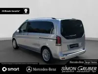 Gebraucht Mercedes V250 Style 190 PS (139 kW) 2025 Silber Van / Kleinbus