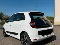 Second-hand Renault Twingo 71 CP (52 kW) 2015 Alb Hatchback