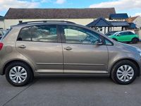 Gebraucht VW Golf Plus Cross Match 105 PS (77 kW) 2012 Grau Van / Kleinbus