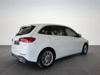 Gebraucht Mercedes B220 Progressive 190 PS (139 kW) 2019 Polarweiss polarweiss Kleinwagen