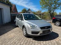 Second-hand Ford Focus 101 CP (74 kW) 2006 Argintiu Break