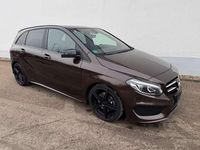 Gebraucht Mercedes B220 AMG line 177 PS (130 kW) 2017 Braun Van / Kleinbus