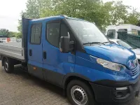 Gebraucht Iveco Daily 136 PS (100 kW) 2018 Blau Limousine
