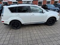 gebraucht Mitsubishi Outlander 2.2 DI-D+ MIVEC Instyle 4WD Instyle