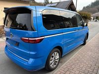 Gebraucht VW Multivan Style 204 PS (150 kW) 2024 Blau Van