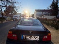 Gebraucht BMW 320 150 PS (110 kW) 1999 Blau Limousine