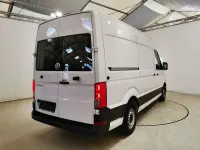Second-hand VW Crafter 140 CP (102 kW) 2020 Alb Van