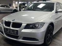 Gebraucht BMW 320 177 PS (130 kW) 2008 Silber Limousine