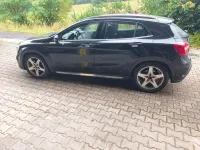 Gebraucht Mercedes GLA220 177 PS (130 kW) 2017 Schwarz SUV