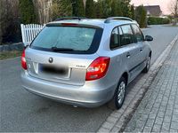 Gebraucht Skoda Fabia 69 PS (50 kW) 2014 Silber Kombi