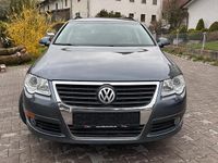 Gebraucht VW Passat 122 PS (89 kW) 2011 Grau Kombi