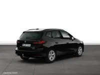 Gebraucht BMW 223 Active Tourer Luxury Line 204 PS (150 kW) 2025 Van / Kleinbus