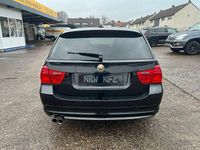 Gebraucht BMW 325 218 PS (160 kW) 2008 Schwarz Kombi