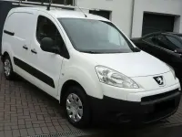 Gebraucht Peugeot Partner 75 PS (55 kW) 2009 Weiß Van / Kleinbus