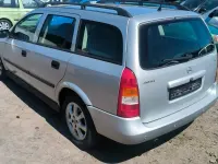 Gebraucht Opel Astra 101 PS (74 kW) 2002 Silber Kombi