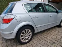 Usata Opel Astra 105 CV (77 kW) 2004 Argento Berlina