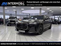Gebraucht BMW M760e Executive 381 PS (280 kW) 2024 Schwarz Limousine