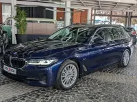 Gebraucht BMW 520 Sport Line 204 PS (150 kW) 2022 Blau Limousine