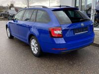 gebraucht Skoda Octavia Combi 1.5 TSI DSG Tour 16"+NAVI+LED+SMART-LINK+GRA+SHZ+DAB+PDC+LANE-ASSIST+KEYLESS+BLUETOOTH