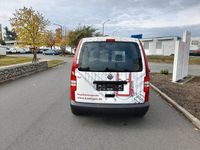 Second-hand VW Caddy 140 CP (102 kW) 2015 Roșu Monovolum