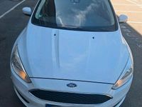 Second-hand Ford Focus 150 CP (110 kW) 2015 Alb Hatchback