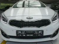 Gebraucht Kia Ceed Sportswagon Spirit 135 PS (99 kW) 2017 Weiß Kombi
