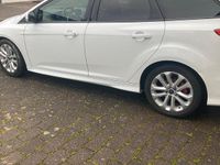 Gebraucht Ford Focus ST 250 PS (183 kW) 2014 Weiß Kombi