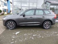 Gebraucht Volvo XC60 Plus 197 PS (144 kW) 2023 Platinum grey SUV