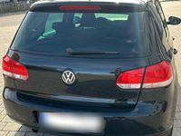 Usado VW Golf VII Style 105 HP (77 kW) 2012 Preto Sedan