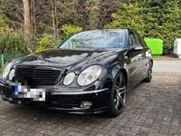 Gebraucht Mercedes E320 224 PS (164 kW) 2005 Schwarz Limousine